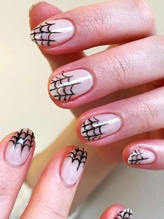 halloween-nail-designs-302223-1662128949105-image