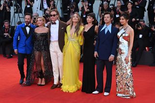 dont-worry-darling-premiere-harry-styles-olivia-wilde-florence-pugh-302272-1662401541575-image