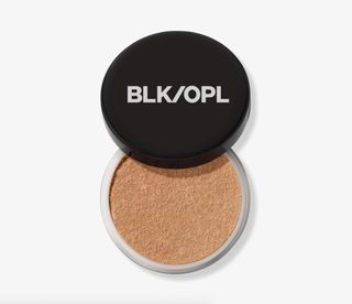 BLK/OPL + Soft Velvet Finishing Powder