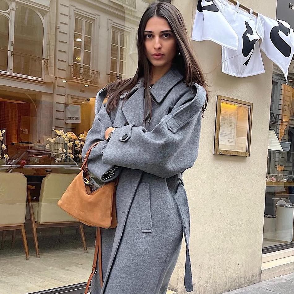 how to dress long coat 13 Elevated Winter Outfit Ideas With Long Coats