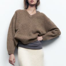 best-plain-sweaters-fall-2022-302498-1663454495664-square