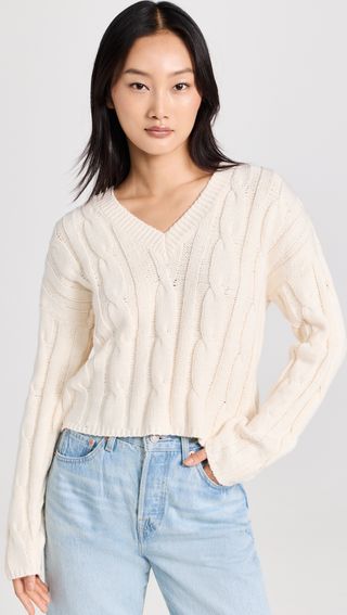Madewell + Cable-Knit V-Neck Crop Sweater