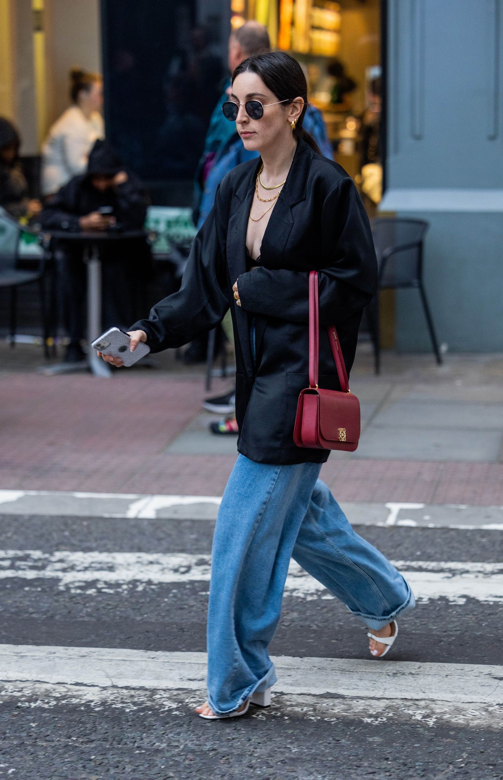 The Best Street Style From London Fashion Week Spring 2023 | Who What Wear