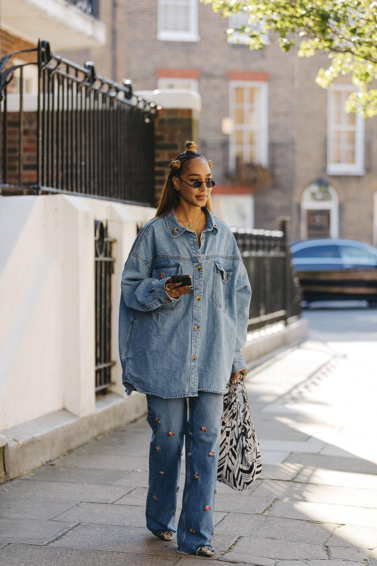 The Best Street Style From London Fashion Week Spring 2023 | Who What Wear