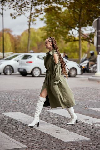 paris-fashion-week-streetstyle-2022-302624-1664441394355-main