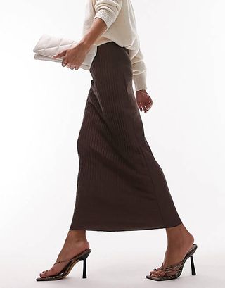 Topshop + Textured Jersey Midi Skirt in Brown