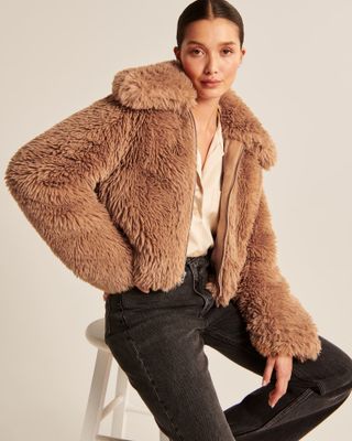 Abercrombie and Fitch + Drama Collar Faux Fur Coat