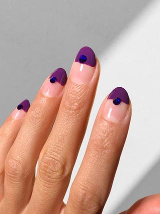 purple-nails-302926-1665154314317-image
