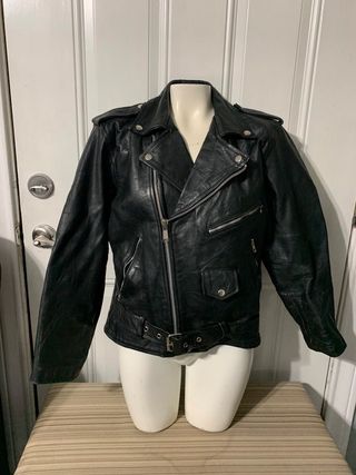 Sinai Vintage + Vintage 90s Motorcycle Leather Jacket