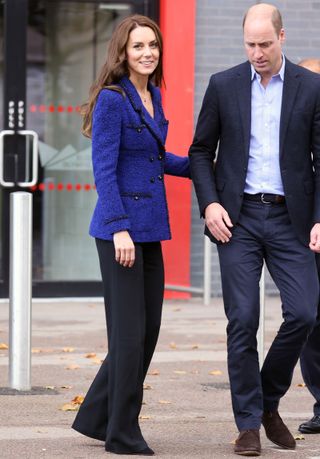 kate-middleton-vintage-chanel-blazer-with-trousers-303021-1665688514458-image