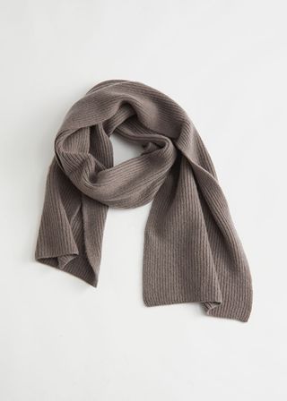 & Other Stories + Cashmere Ribbed Knit Scarf