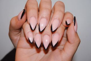 almond-nail-designs-303067-1666022471433-image