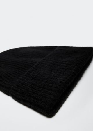 Mango + Ribbed Knit Beanie