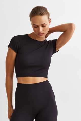 H&M + Thermolite Ribbed T-Shirt