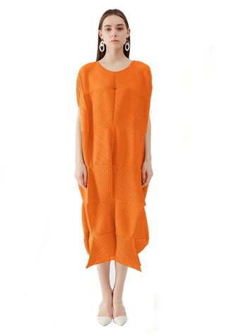 Yezoer + Madi Ruched Dress