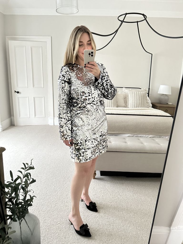 Jupe De Soirée Marks & Spencer Taille 22 - Longueur Midi, Séquence, Bleue, Avec Ceinture Assortie, Neuve Avec étiquettes
