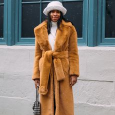 winter-coat-trends-2022-303332-1666985086905-square