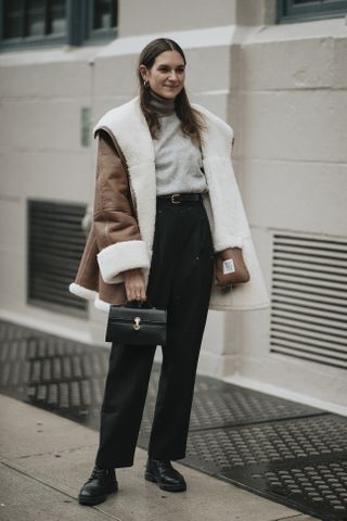 Top 10 Winter Fashion Trends 2021-2022 - Your Classy Look  Stylish winter  coats, Stylish winter outfits, Winter coat trends