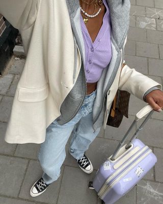 airport-outfit-inspo-303477-1667570970737-main