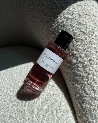 dior-la-collection-privee-perfumes-303493-1667559847629-image