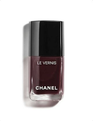 Chanel + Le Vernis Longwear Nail Colur in Rouge Noir