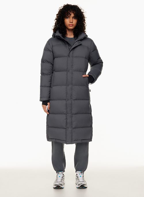 Aritzia's Super Puff Coat Has Officially Gone Viral | Who What Wear