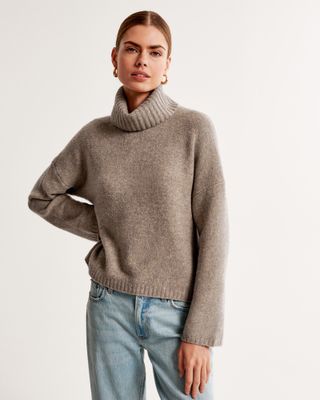 Abercrombie & Fitch + Wedge Turtleneck Sweater