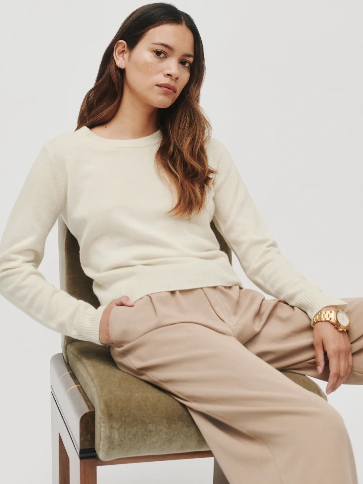 Jessica Biel Just Wore the Perfect 148 Cashmere Sweater Who What Wear(01)