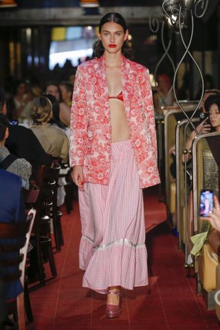 spring-summer-2023-fashion-trends-303965-1669384542542-image