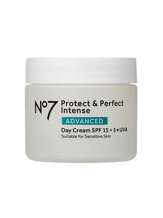 No7 + Protect & Perfect Intense Advanced Day Cream