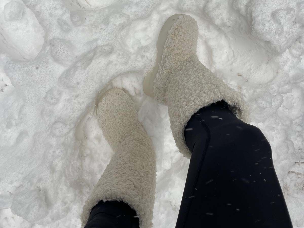 fashionable snow boots