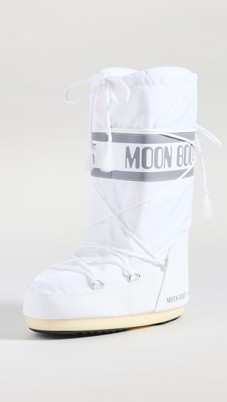 Moon Boot + Icon Nylon