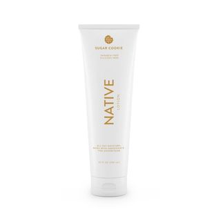 Native + Limited Edition Holiday Sugar Cookie Hand & Body Lotion