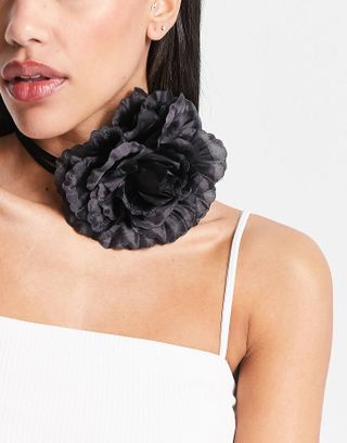 ASOS Design + Choker Necklace With Corsage Flower