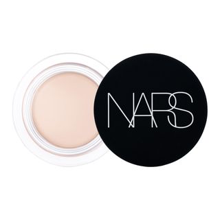 NARS + Soft Matte Complete Concealer
