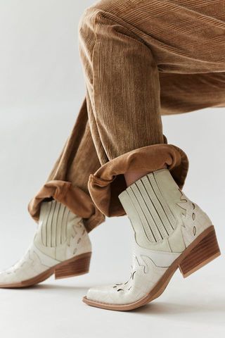 Matisse Footwear + Milo Western Boots