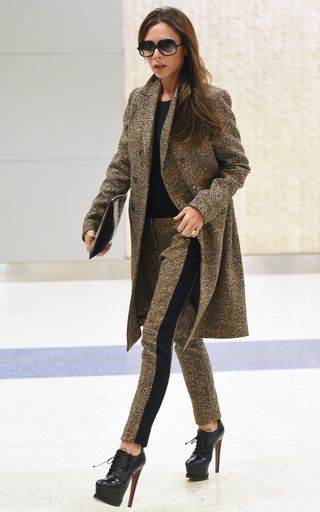 controversial-celebrity-airport-outfits-304208-1670018047850-image