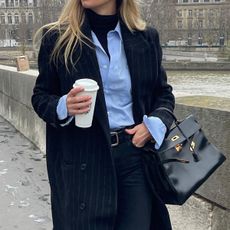 chic-turtleneck-outfits-304302-1670388723963-square