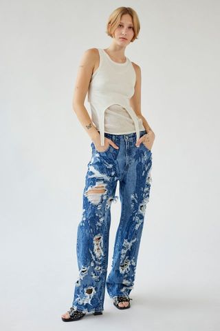 Urban Outfitters + BDG Low-Rise Tapered Baggy Jean