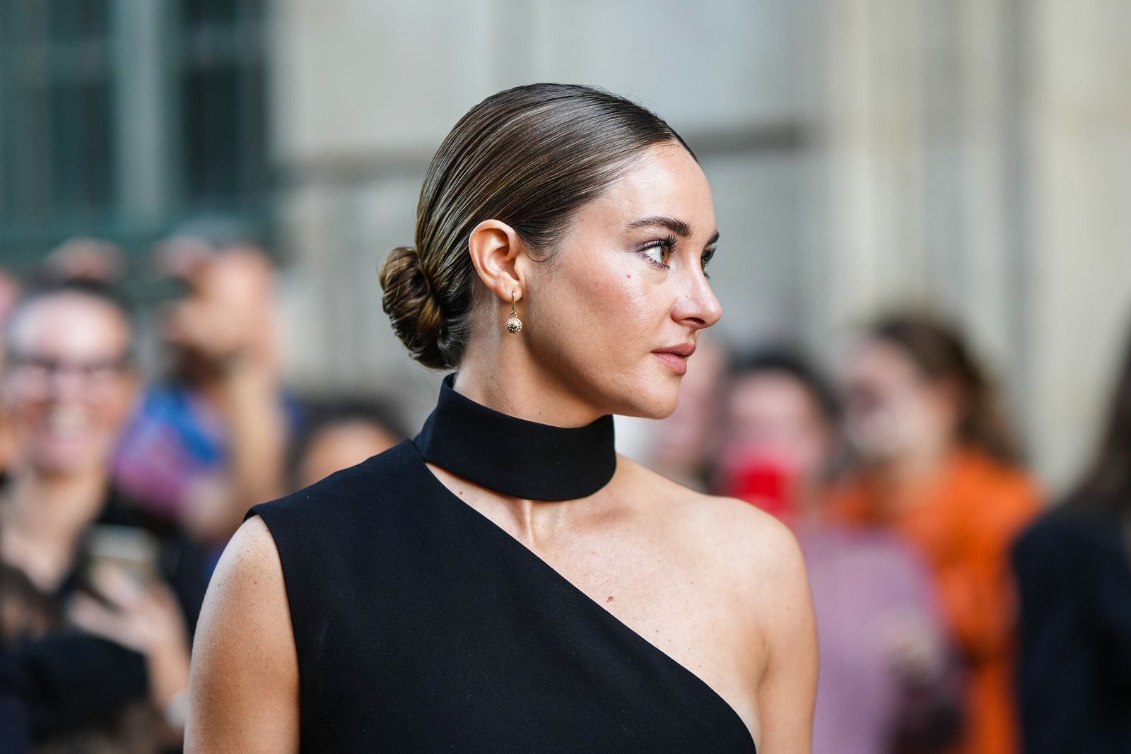 20 Chignon Hairstyle Ideas From the Most Fashionable Women Who What