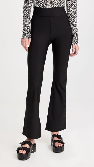 Plush + Fleece-Lined Flare Leggings