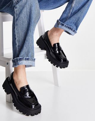 ASOS Design + Wide Fit Mulled Chunky Loafer in Black