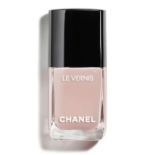 Chanel + Le Vernis Longwear Nail Color in 504 Organdi