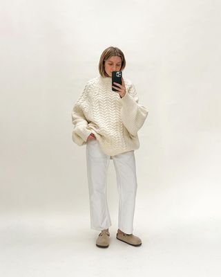 best-cashmere-jumpers-1-304428-1670739918068-main