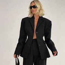 fitted-waist-blazers-304434-1670823623448-square