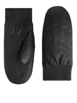 Arket + Padded Leather Mittens