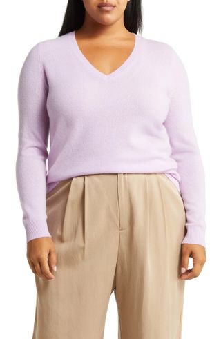 Nordstrom + Essential V-Neck Cashmere Sweater