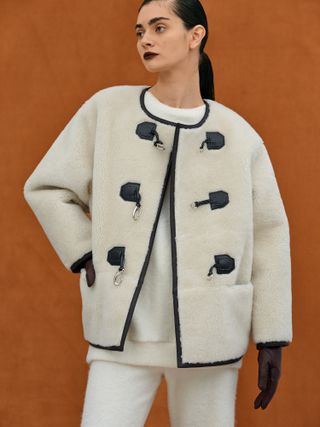 Source Unknown + Clasp Front Shearling Coat in Vanilla