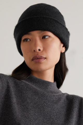 The Row + Dagen Brushed Cashmere and Silk-Blend Beanie