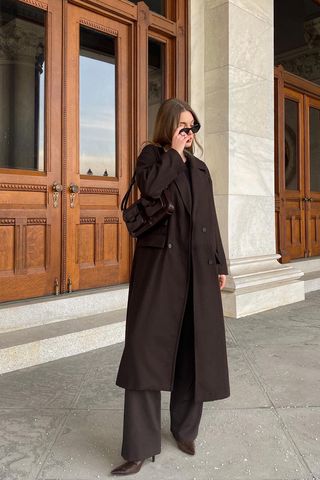 how-to-wear-a-wool-coat-304836-1673409107573-main
